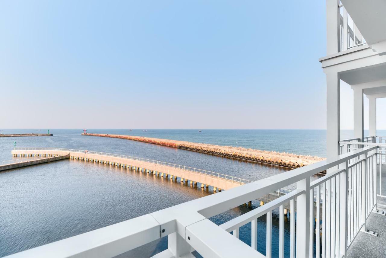 Marina Royale Darlowo - Apartamenty Ultra Mar Nad Morzem Дарлувко Екстер'єр фото